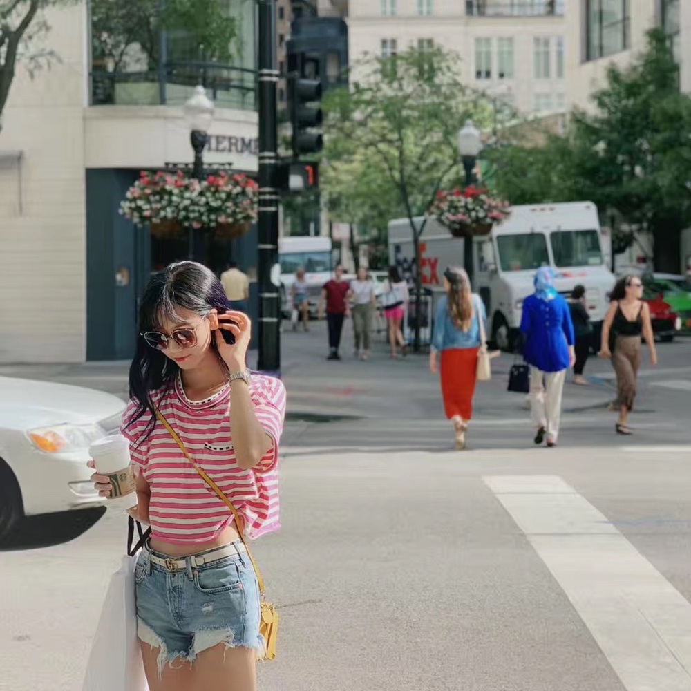 Meet your Posher, Xinyi